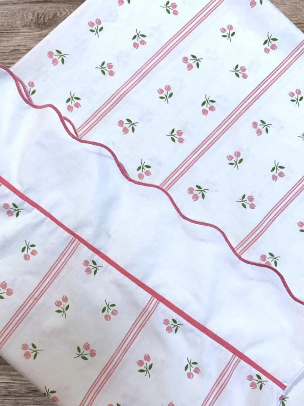 Vintage Pink Tulip Stripe Pillowcase Scalloped Edge Cottagecore Bedding